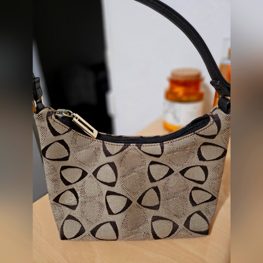 Claiborne Bag